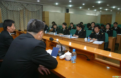 海关女关长郑平照片_蚌埠海关关长的收入(2)